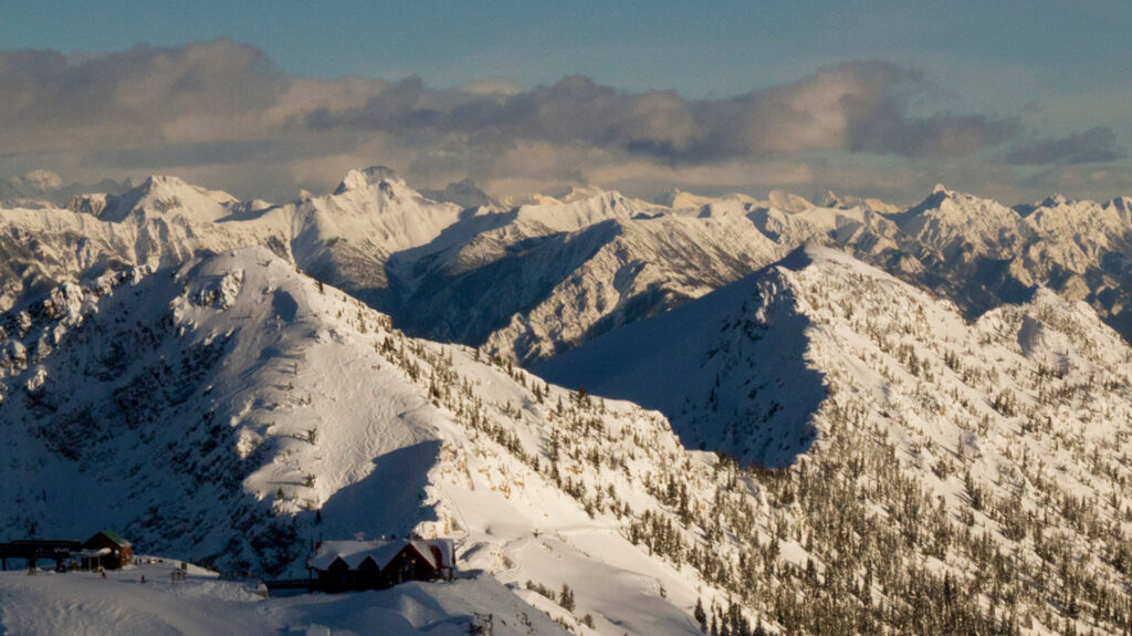 Ski 36 Kicking Horse Golden BC Credit RCR